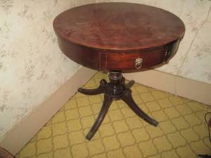 Antique Side Table With Drawer Goo...