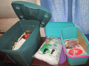 Tote 12 Full of Cookbooks, & Stora...