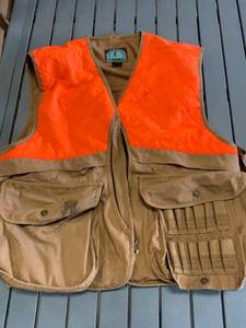 lot 6 image: Master Sportsman Hunting Jacket XL
