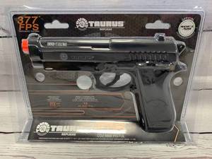 lot 55 image: New Taurus PT2 Airsoft Co2 Gun
