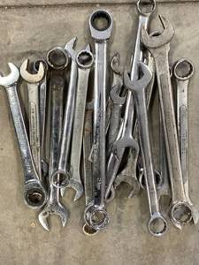 lot 56 image: 17pc Lot of Large Wrenches