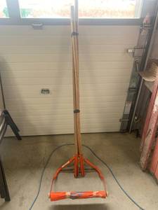 lot 70 image: Extended Roller