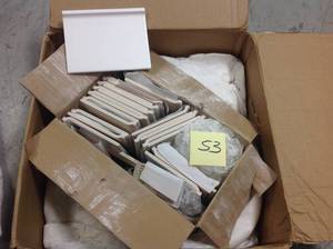 lot 53 image: Emser Tile Vogue 6 x 8 Ceramic and Glass Cove Tile F31VOGUWH0608CB