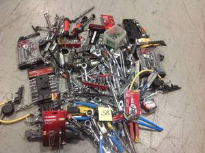 lot 58 image: HUGE MIX LOT OF MIXED TOOLS ETC.
