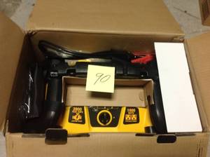 lot 90 image: DEWALT 2800 Peak Amp Jump Starter 1000-Watt Power Inverter with Digital Compressor in good condition