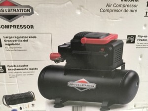 lot 120 image: Briggs and Stratton 3 gallon air compressor Not used