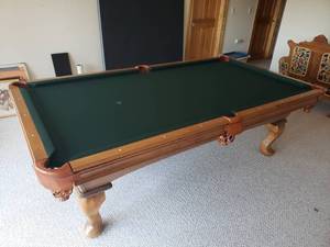 lot 11 image: Olhausen Pool Table with Rack and Accessories  98x54x32