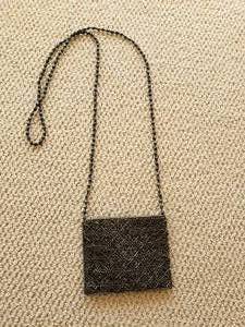 lot 153 image: Vintage Moyna Evening Beaded Bag