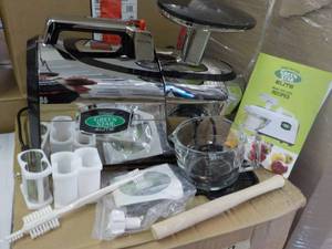 Green Star Elite Juice Extractor- m...