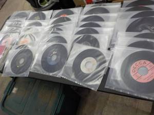 32 - 45 Records and extra covers...