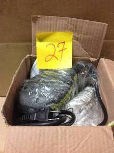 lot 27 image: RYOBI 0.5 Amp Corded 6 in. Orbital BufferPolisher in good condition
