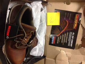 lot 63 image: Wolverine Mens Raider Slip Resistant Oxford Shoes - Soft Toe - Brown Size 12(M) not used