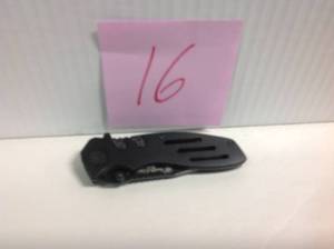 Smith &amp Wesson 3.1 in. Stainless Steel Straight Edge Clip Point Folding Knife not used