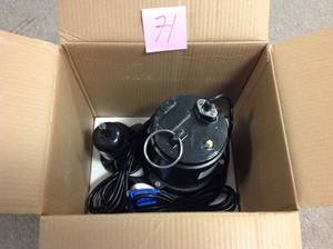 AquaPro 34 HP Sewage Pump with Piggyback Vertical Float Switch in good condition