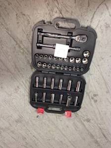 Husky 12 in. Drive Mechanics Tool Set (37-Piece) in good condition