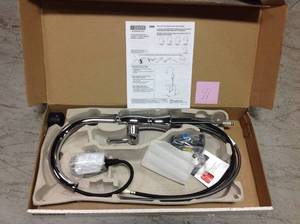 Delta 9197 Cassidy Single Handle Pull Down Kitchen Faucet in good condition