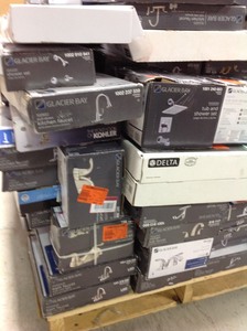 lot 43 image: PALLET WITH GLACIER BAY FAUCETS ORIGINAL CUSTOMER RETURNS