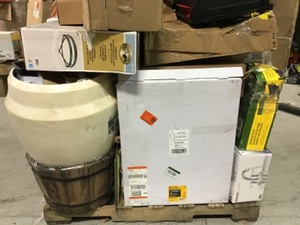 Pallet whit outdoor and general Merchandise costumers returns