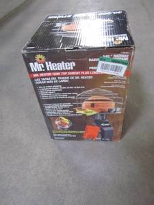 lot 826 image: Mr. Heater 45,000 BTU 540-Degree Radiant Propane Tank Top Portable Heater MH540T
