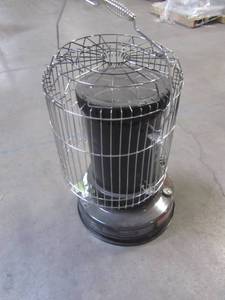 lot 845 image: Dyna-Glo 23,800 BTU Indoor Kerosene Convection Heater WK95C8B