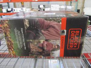 lot 858 image: BLACKDECKER 250 MPH 400 CFM 12 Amp Electric Backpack Leaf BlowerVacMulcher BEBL7000