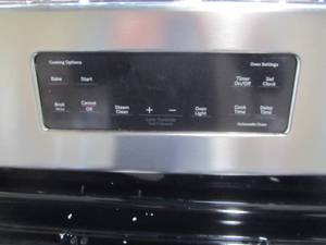 lot 219 image: GE 5-cu ft 5-Burner Freestanding Gas Range (Stainless Steel) (Common 30-in 30-in) JGBS66REKSS