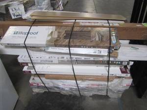 lot 312 image: WHOLESALE MIXED PALLET OF MISCELLANEOUS FLOORING