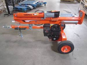 lot 4 image: Yardmax 30-Ton 306cc Gas Log Splitter YU3066
