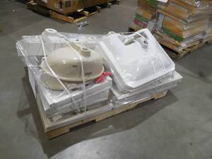 WHOLESALE PALLET LOT OF VANITY SINKS