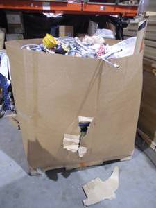 WHOLESALE PALLET LOT OF GENERAL MERCHANDISE, SMALLS- TOOLS,HARDWARE ITEMS