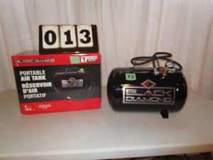 lot 13 image: Black Diamond 5 Gallon Portable Air Tank