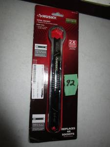 lot 92 image: Husky Total Socket
