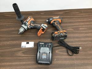 Mixed Lot Of Ridgid R86037, Ridgid Screw Gun, Charger And 18v Battery