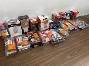 Huge Mixed Lot Of Kwikset Doorknobs, Locks, Deadbolts