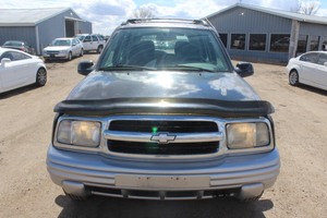 2001 Chevrolet Tracker LT 4x4