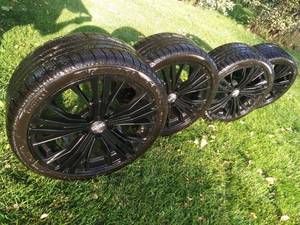 Matched Set Of Pirelli Scottozero 26535 98W MS Winter Performance Tires & Rims