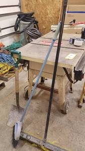 lot 34 image: Brooms and Short Square Nose Shovel