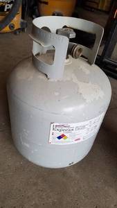 lot 45 image: Empty 20 Gallon Propane Tank