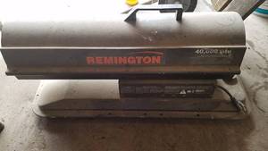 lot 93 image: Remington 40,000 BTU Forced Air Kerosene Heater