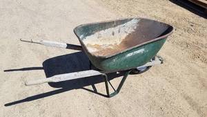 lot 104 image: True Temper Steel Wheelbarrow - 1 Broken handle