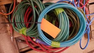 lot 22 image: Large Lot of Assorted Air Hoses