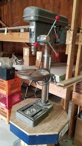 lot 158 image: Chicago Drill Press w Stand