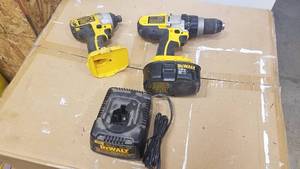 lot 251 image: DeWalt 12 18V Hammer Drill and Impact Gun