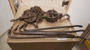 lot 277 image: 12 Ton Chain Hoist  Assorted Crow Bars