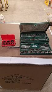 lot 286 image: Ace Tap and Die Set  Rethreading Set
