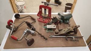 lot 288 image: Lot of Vices, Manual Drills, Anvil and More