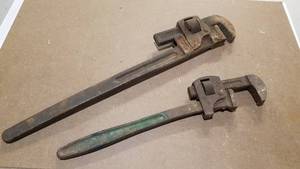 lot 311 image: (2) Pipe Wrenches 18 and 24