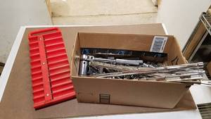 lot 315 image: Box Lot of Assorted Sockets, Wrenches and More
