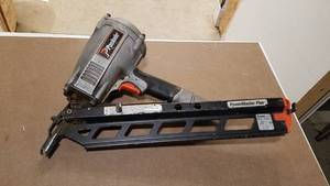 lot 335 image: Paslode Pneumatic Framing Nailer  - Power Master Plus
