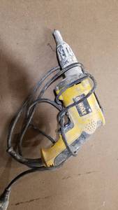 lot 346 image: DeWalt DW272 Versa Drywall Screwdriver